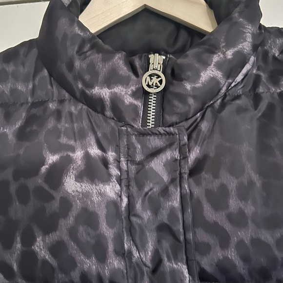Michael Kors Gorpcore Outdoor Leopard Print Quilted Vest, Silver Zipper Sz L - Picture 5 of 15